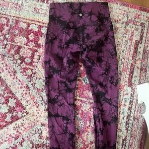 Perfect condition, used Lululemon tie dye leggings